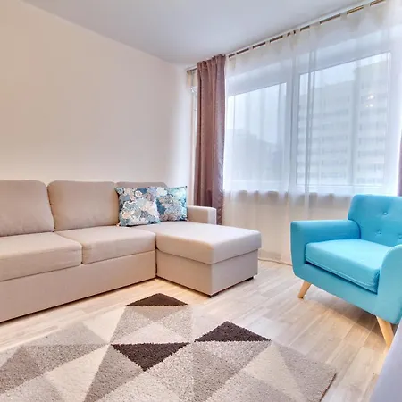 Daily Near The Toompea Castle With Free Parking Apartament